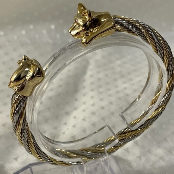 Vintage Jewelry - Vintage Cat & Mouse Silver & Gold Tones Braided Cuff. Excellent Condition.